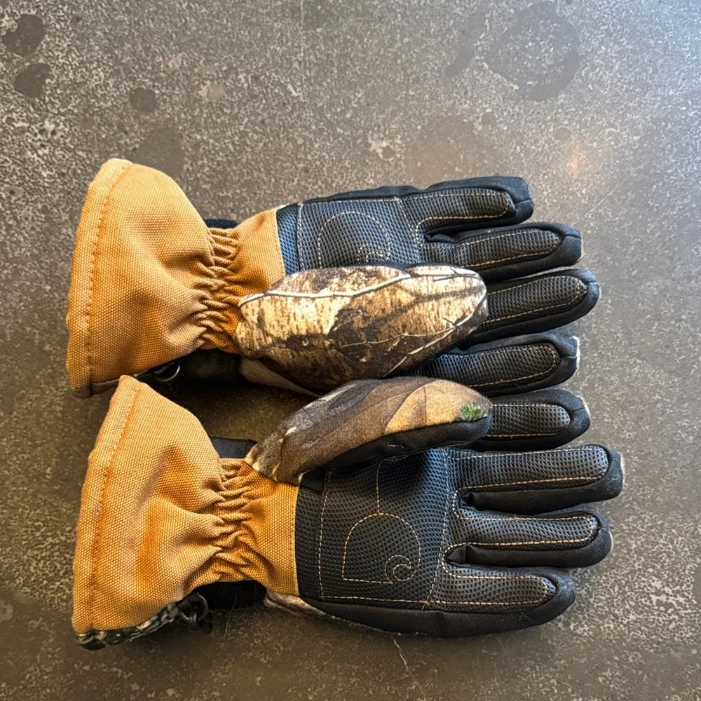 Carhartt Kids Camouflage Outdoor Gloves
